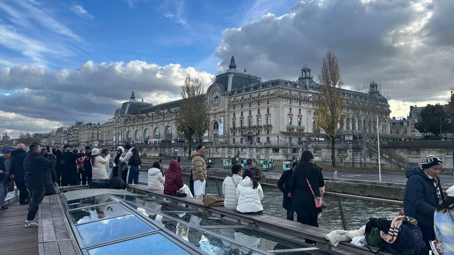 Paris: Seine River Cruise and 3-course Bistro Lunch - Should you book this Seine cruise and lunch?