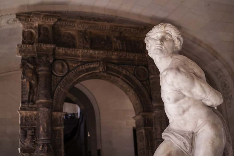 Paris: Skip-the-Line Louvre Highlights Tour with Mona Lisa - Venus de Milo and ancient Greek ideals