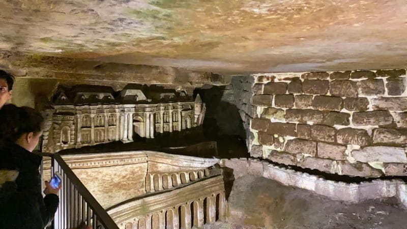 Paris: Small-Group Catacombs Tour with Skip-the-Line Entry - Why this underground visit is different