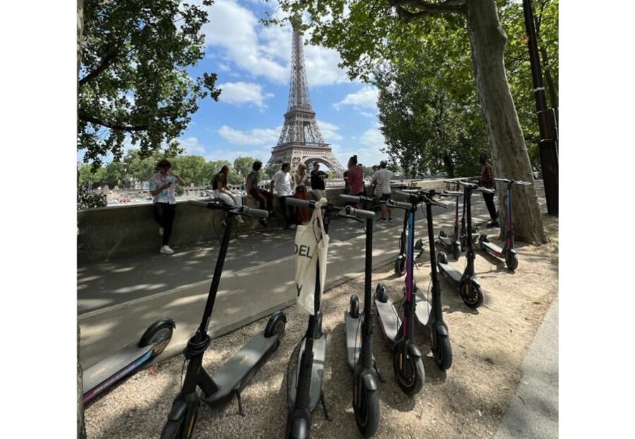 Paris: Small-Group E-Scooter Tour with a Local Guide - Starting near the Latin Quarter at 10 Rue de Pontoise