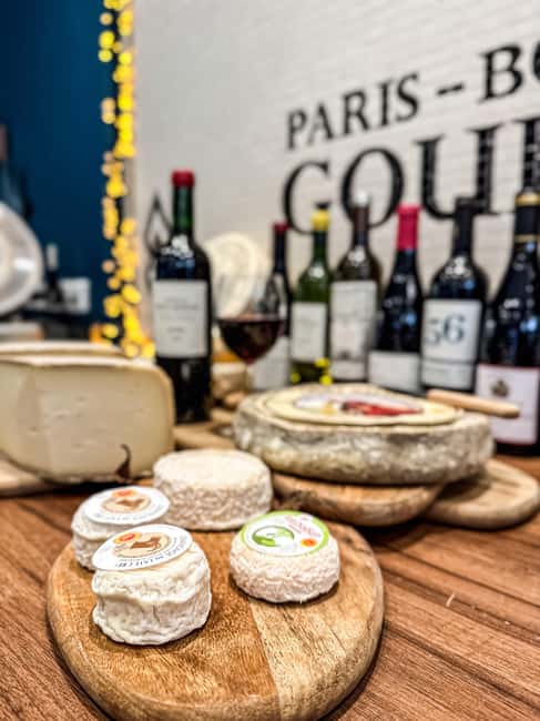Paris: Tasting of 3 Wine and 3 Cheese - Who will enjoy it most
