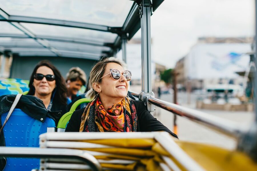 Paris: Tootbus Hop-on Hop-off with optional river cruise - Champs-Élysées and the Arc de Triomphe area