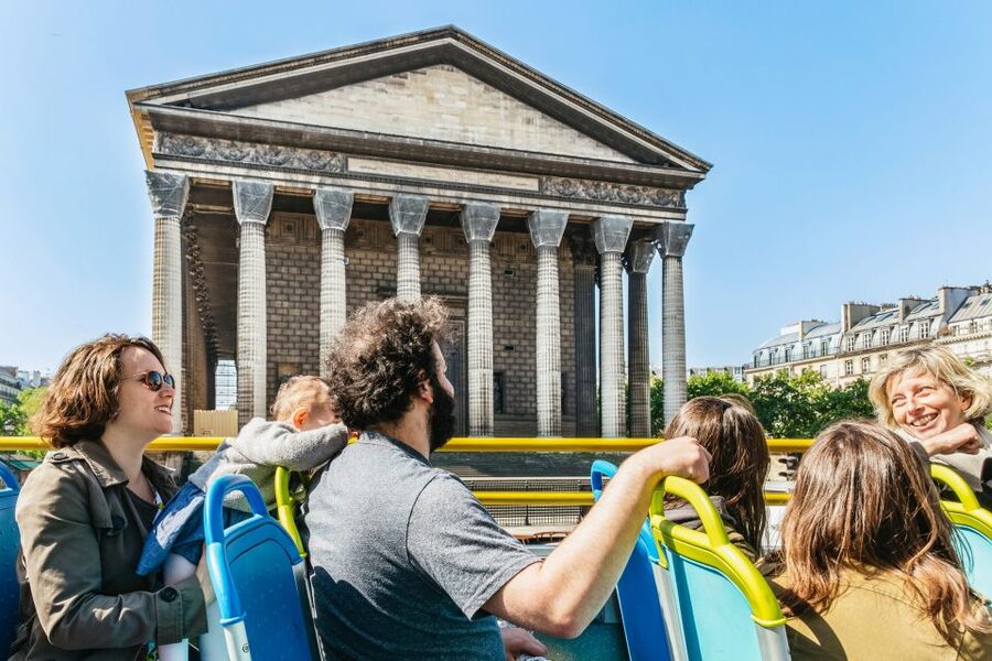 Paris: Tootbus Hop-on Hop-off with optional river cruise - Trocadéro and the Eiffel Tower
