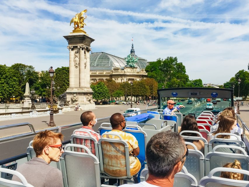 Paris: Tootbus Hop-on Hop-off with optional river cruise - What the Seine cruise adds