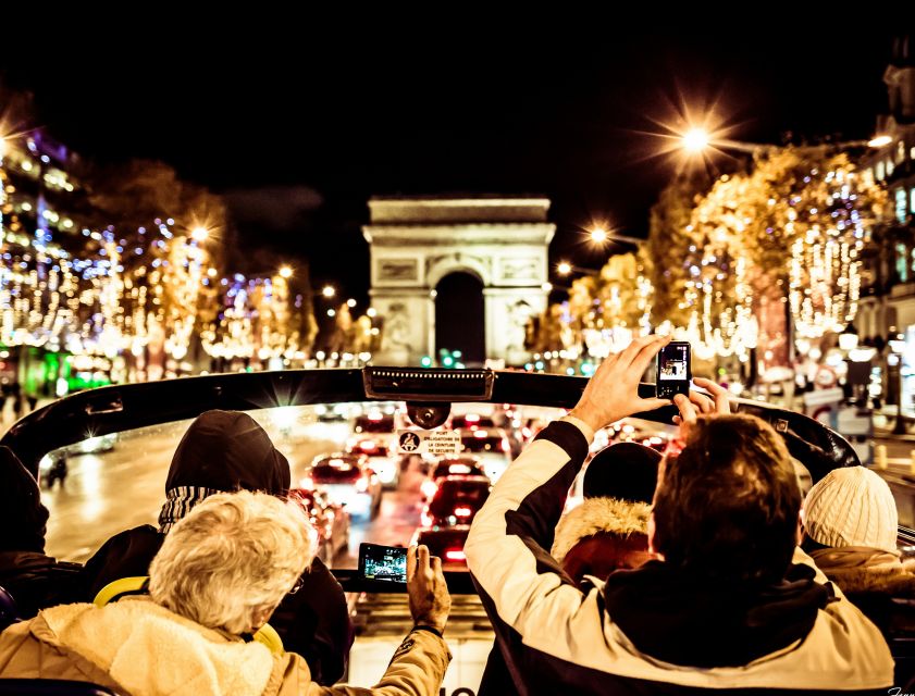 Paris: Tootbus Open-Top Christmas Bus Tour - Place Vendôme and Concorde by night