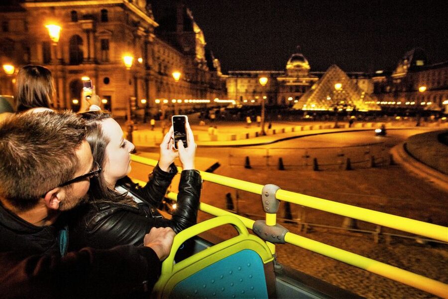 Paris: Tootbus Open-Top Christmas Bus Tour - Opera and the Paris department stores