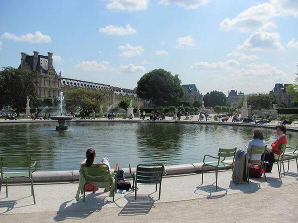 Paris Top Sights Half Day Walking Tour with a Fun Guide - Paris in five hours: key points