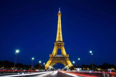 Paris Top Sights Half Day Walking Tour with a Fun Guide