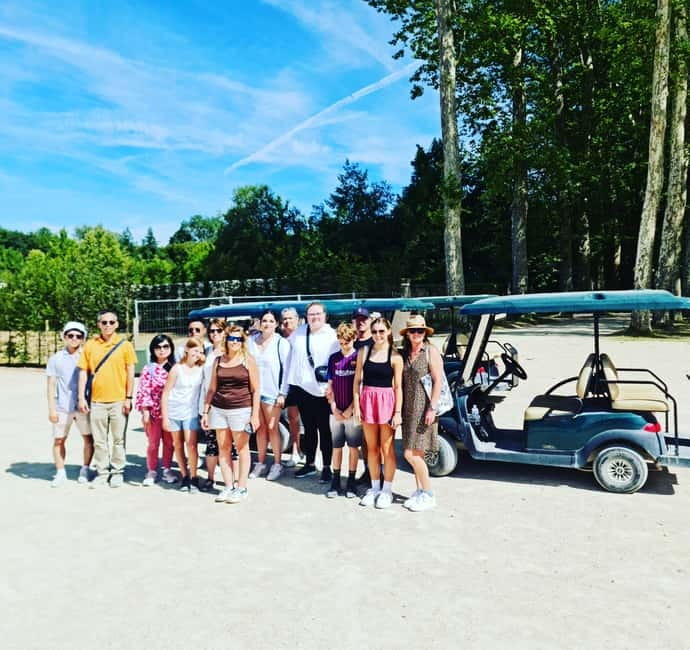 Paris: Versailles Golf Cart & Bike Tour with Palace Entry - Grand Trianon and the return along the canal