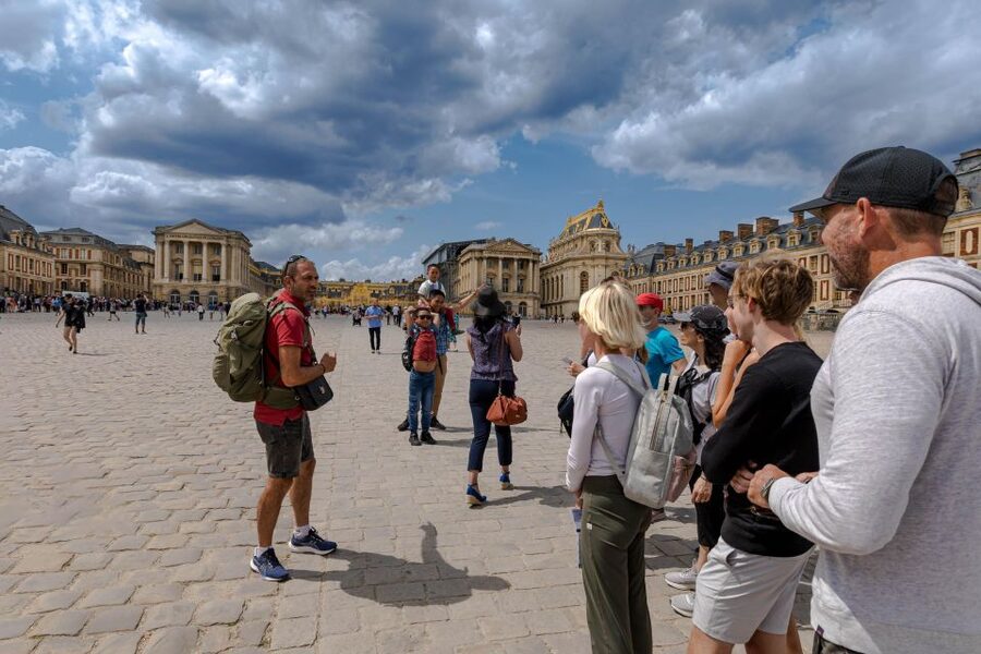 Paris: Versailles Palace and Queen Hamlet E-Bike Tour - The Queen’s Hamlet and the Trianon estates