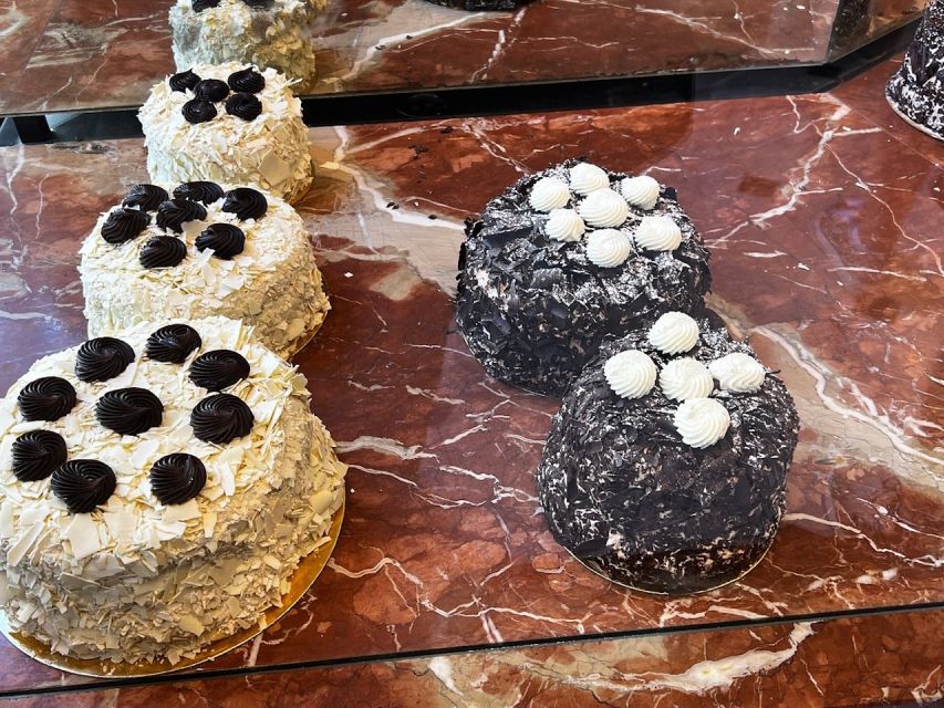Paris: Walking Food Tour with Cheese, Wine and Delicacies - Who will enjoy this tour most?