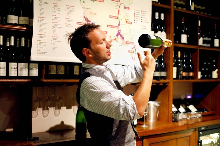 Paris: Wine and Cheese Lunch - What to remember before booking