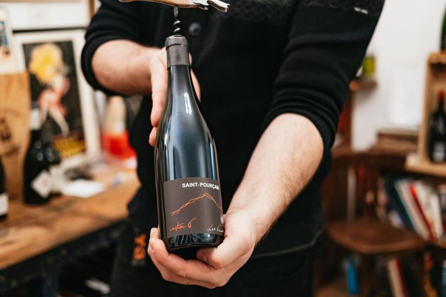 Paris: Wine Tasting Experience with 6 Wines and Cheese Board - What $84 buys you in Paris