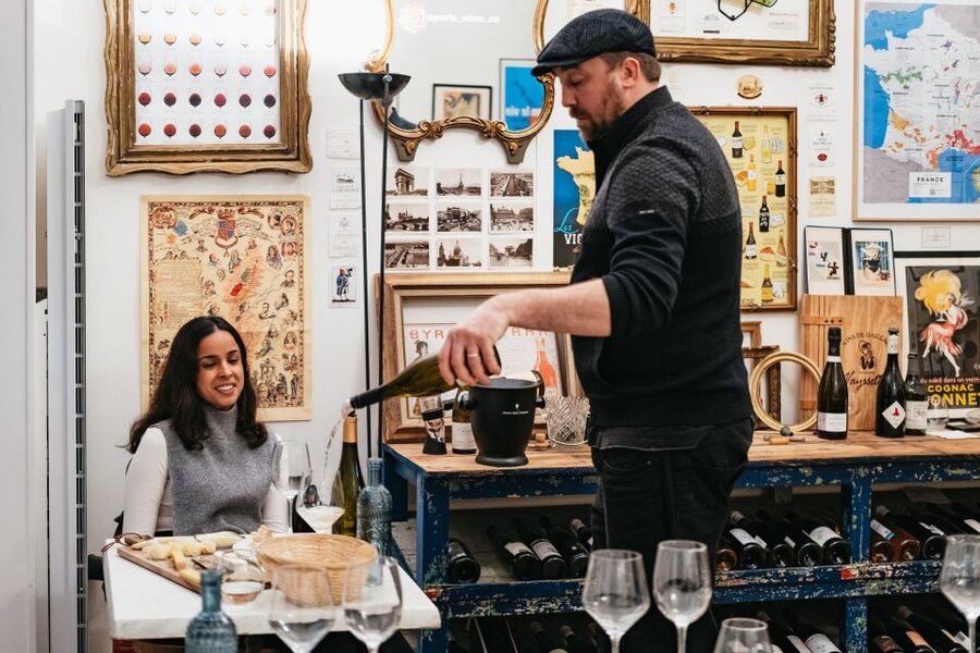 Paris: Wine Tasting Experience with 6 Wines and Cheese Board - Useful planning details