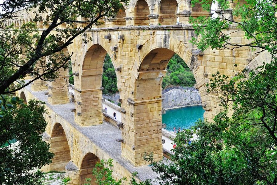 Pont du Gard, Uzès & Nîmes: Half-Day Tour with Entry Fees - Three Big Sights from Avignon in One Afternoon