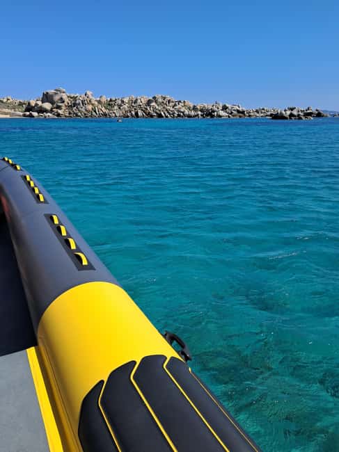 Porto-Vecchio : Discover Nature Through the Lavezzi Islands - Cavallo Island brings villas and secluded bays