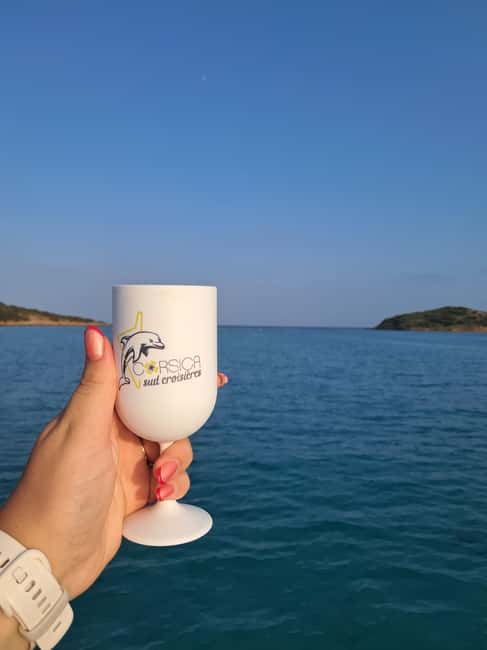 Porto-Vecchio : Sunset Cruise & Apéritif - Sunset in a quiet cove near Alta Rocca