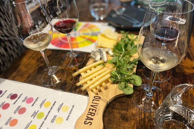 Private - Best of Bordeaux Walking Tour + Glass of Bordeaux Wine - Saint-André Cathedral and the city’s Gothic core