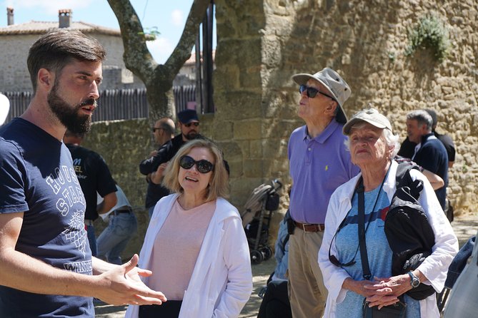 Private guided tour of the city of Carcassonne - Medieval streets and picturesque houses