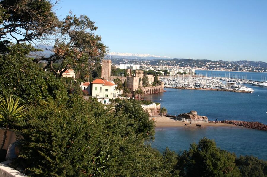 Private Half-Day Tour of the French Riviera in a Vintage Car - Starting from Nice, Cagnes-sur-Mer, or nearby