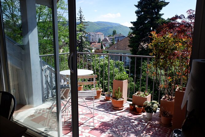 Private Market Tour and Cooking Class in Annecy with a Local - Why the Private Format Matters