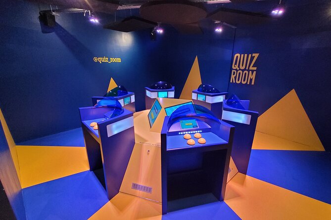 Private Quiz Room Game Session in Aix en Provence - What happens at 20 Rue Victor Leydet