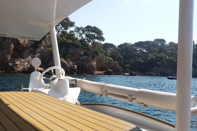 Private ride with sea bath in Solar Catamaran - The skippers make the difference