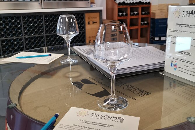 Private Tasting in Beaune : The Best of Burgundy Wines - The red wines: Pinot Noir from village to Grand Cru