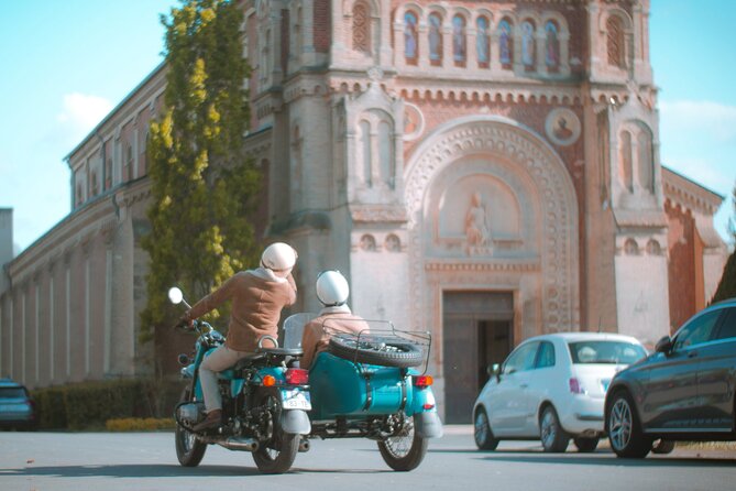 Private tour: visit Deauville in a sidecar - Saint-Augustin Church and Deauville’s planned beginnings