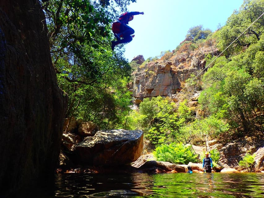 Propriano: Baracci Canyon Beginners Canyoning Tour - What Baracci Canyon offers beginners