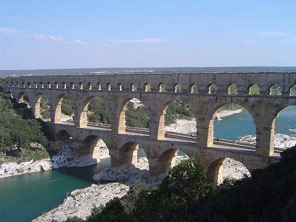 Provence Highlights Full-Day Tour from Avignon - Five things to know before booking