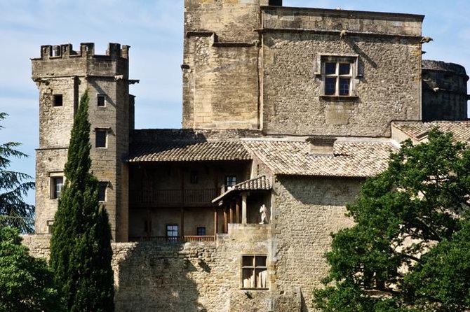 Provence Wineries and Luberon Villages Day Trip from Aix-en-Provence - Starting in Aix and settling into the minibus