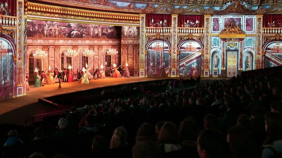 Puy du Fou France Multi-Day Ticket - Animals, birds of prey, and a different kind of spectacle