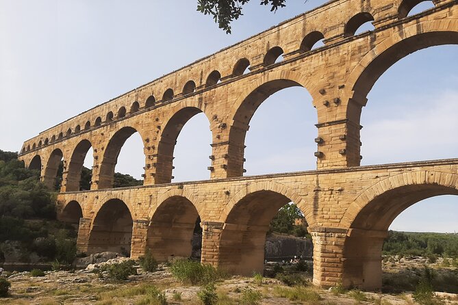 Roman Heritage & Wine Legacy - The drive to Pont du Gard