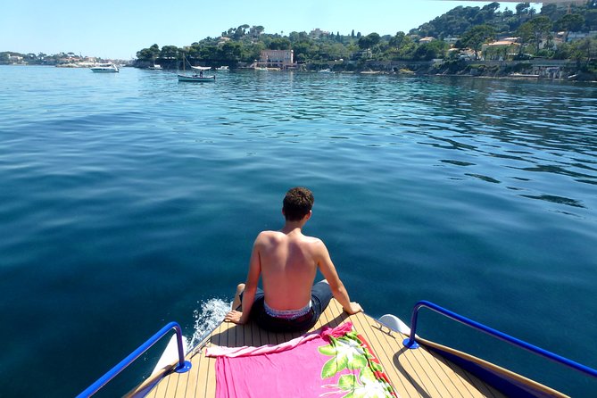 Romantic Private Tour for 2 plus guide on your own Solar Powered Boat - Beaulieu-sur-Mer from the water