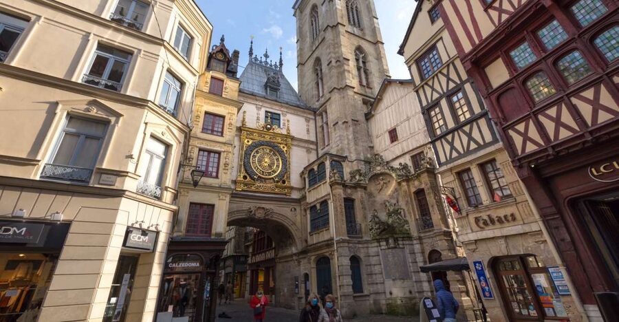 Rouen: Guided Tour of the Historic Center - The Gros-Horloge and Renaissance Rouen