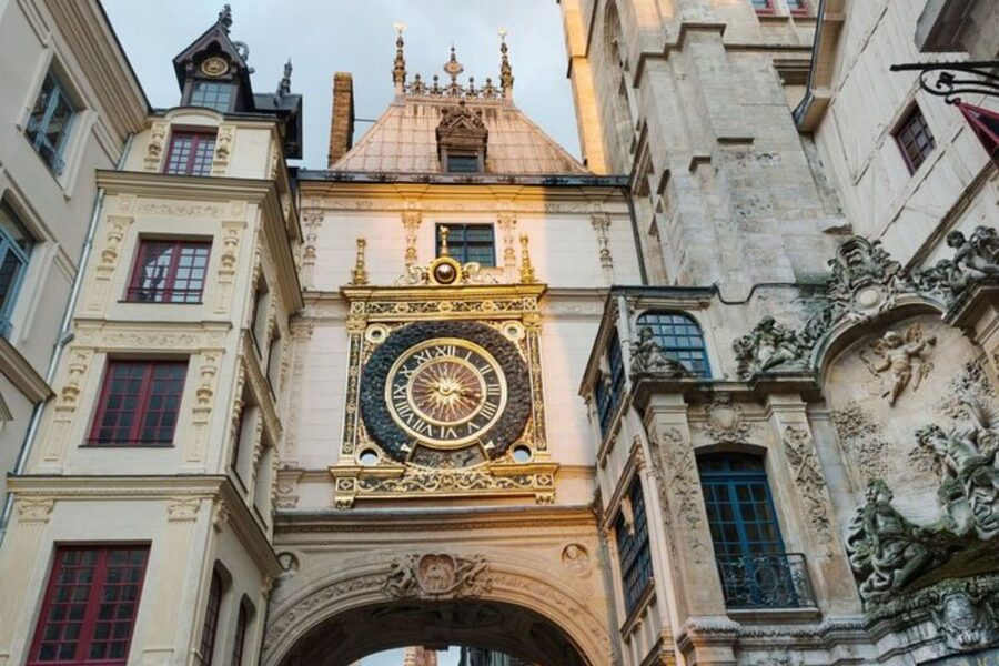 Rouen: Private custom tour with a local guide - The Rouen walk: what you can expect