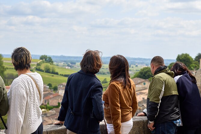 Saint-Émilion day tour: village visit, Châteaux and lunch - Walking through Saint-Émilion’s medieval center