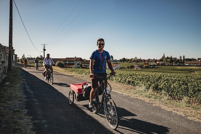 Saint-Emilion Electric Bike Day Tour with Wine Tastings & Lunch - Key points at a glance