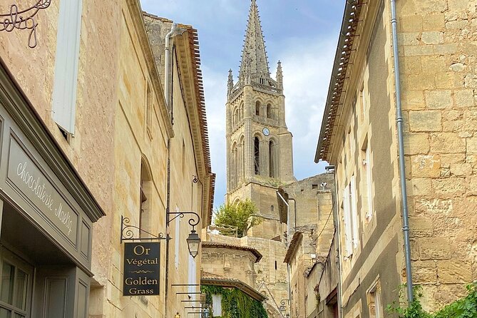 Saint Emilion Morning Wine Tour - Winery & Tastings from Bordeaux - What a Grand Cru château visit adds