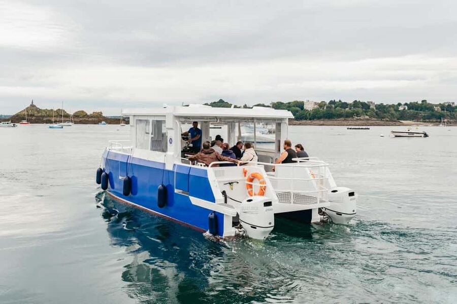 Saint-Malo: Guided Boat Tour with Local Captain - Why Saint-Malo is best seen from the water