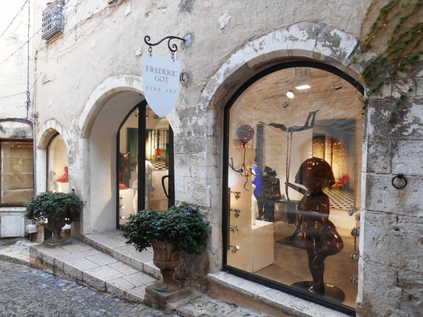 Saint Paul de Vence, Antibes, and Cannes from Nice - What this half-day Côte d’Azur tour is trying to do