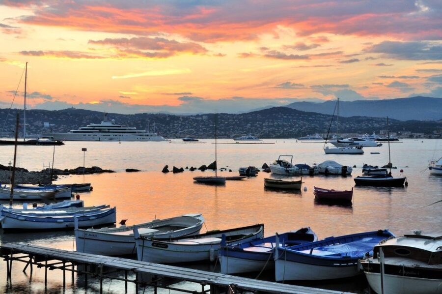 Saint Paul de Vence, Antibes, and Cannes from Nice - Pickup from Nice and the afternoon schedule