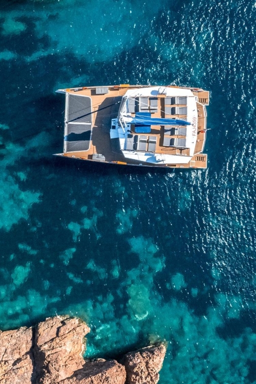 Saint-Raphaël: Golden Island Afternoon Cruise with Drinks - Who will enjoy this afternoon cruise?