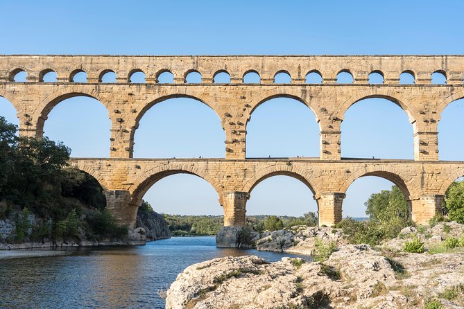 Saint Remy, Les Baux and Pont du Gard Small Group Half-Day Trip - Pont du Gard, the tour’s strongest monument