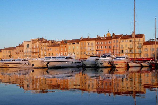 Saint Tropez and Port Grimaud: Full-Day Tour - Three hours among the yachts and old streets of Saint-Tropez