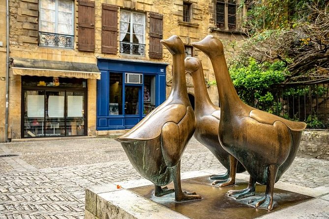 Sarlat Gourmet Tour and Market Visit - Starting at Place Pasteur at 9:30 a.m.