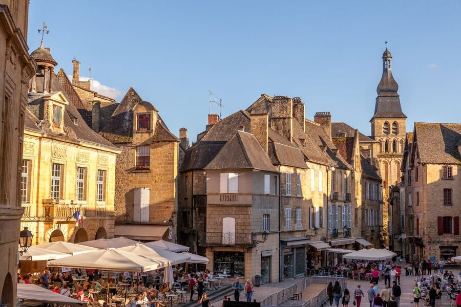 Sarlat Gourmet Tour & Market Visit with Tastings - Why Sarlat is a fine place for a food walk