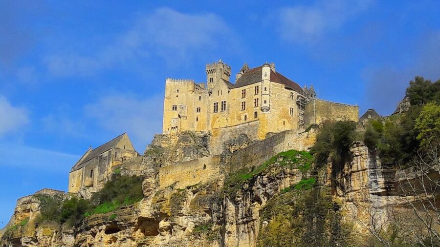 Sarlat: Private Tour to the Dordogne Valley - The longer afternoon route through Montfort