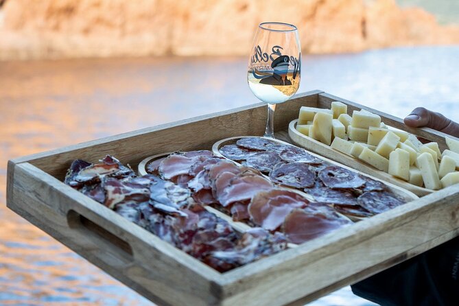 Scandola at sunset: Girolata & Corsican flavours - The turquoise cove and swimming break